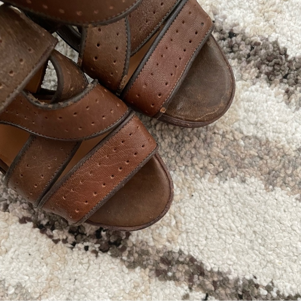BARNEYS NEW YORK CO-OP WEDGE SANDALS - Picture 11 of 11